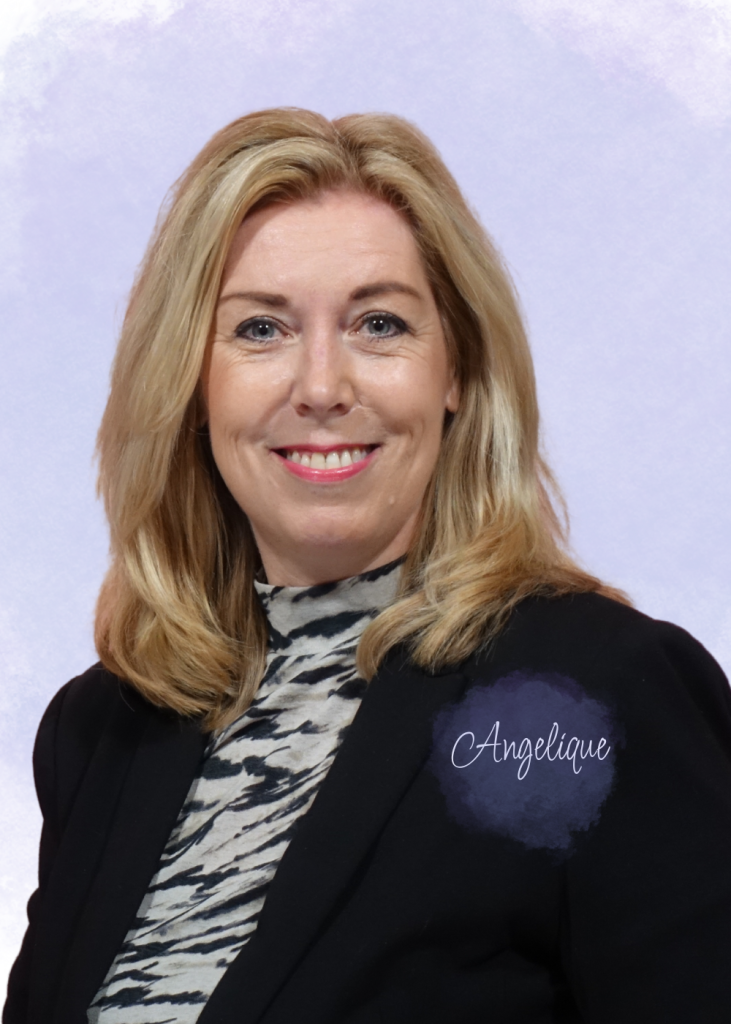 Angelique is zelfstandig haarwerkspecialist bij Mienis & Co haarwerkspecialisten in Delft