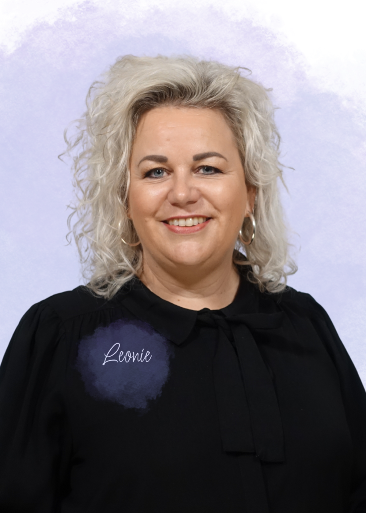 Leonie is mede-eigenaar van Mienis & Co haarwerkspecialisten in Delft