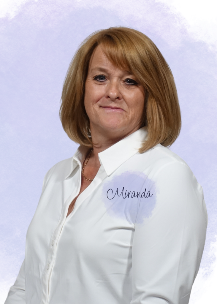 Miranda is zelfstandig haarwerkspecialist bij Mienis & Co Pruiken-Haarwerken in Delft